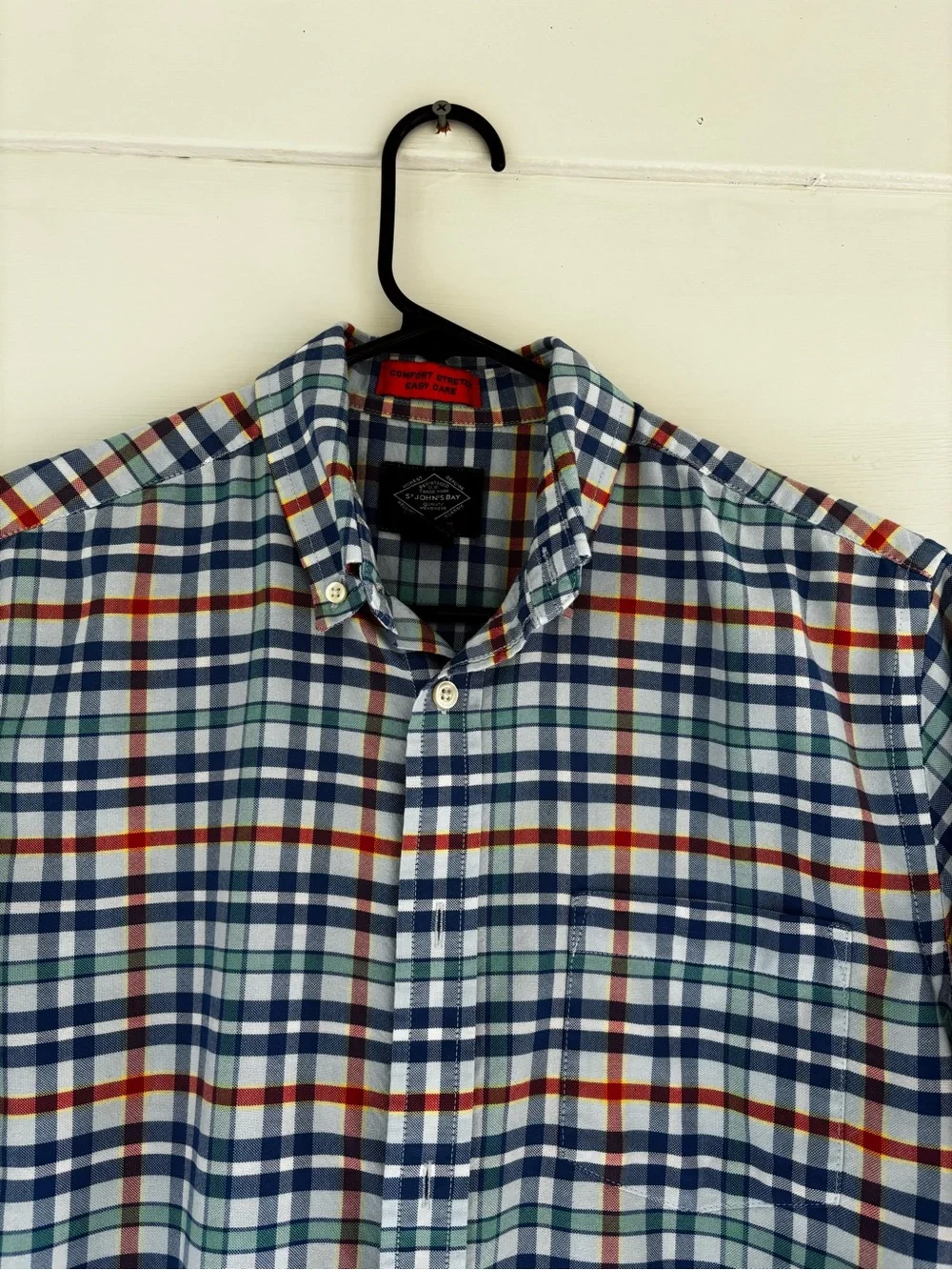 St. John’s Bay Men’s Small Short Sleeve Shirt Button Down Checkered Casual Plaid - Picture 8 of 8